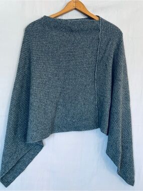Stile Benetton Gray Ribbed Cashmere-Blend Draped Asymmetrical Poncho - 1 Size